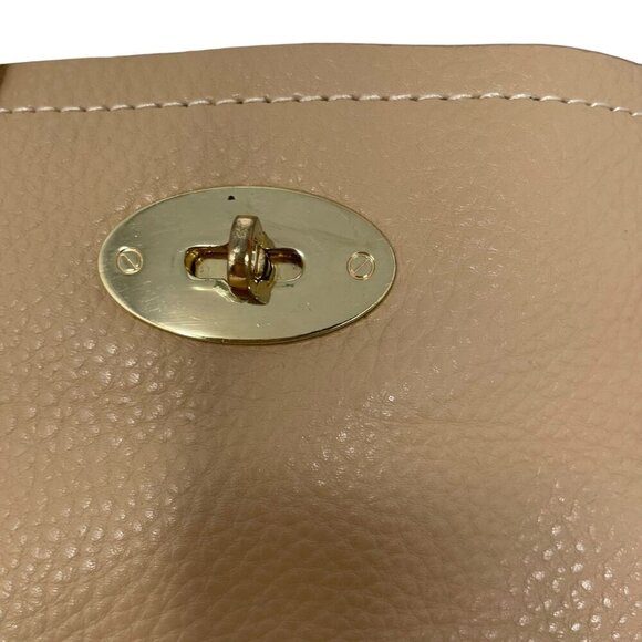 BCBG Paris Beige Pebbled Faux Leather Tote Bag Gold Turnlock & Padlock - Picture 7 of 9